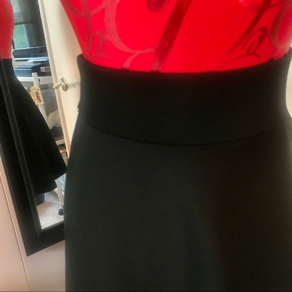 Ann Taylor Black Circle Skirt - Picture 5 of 6